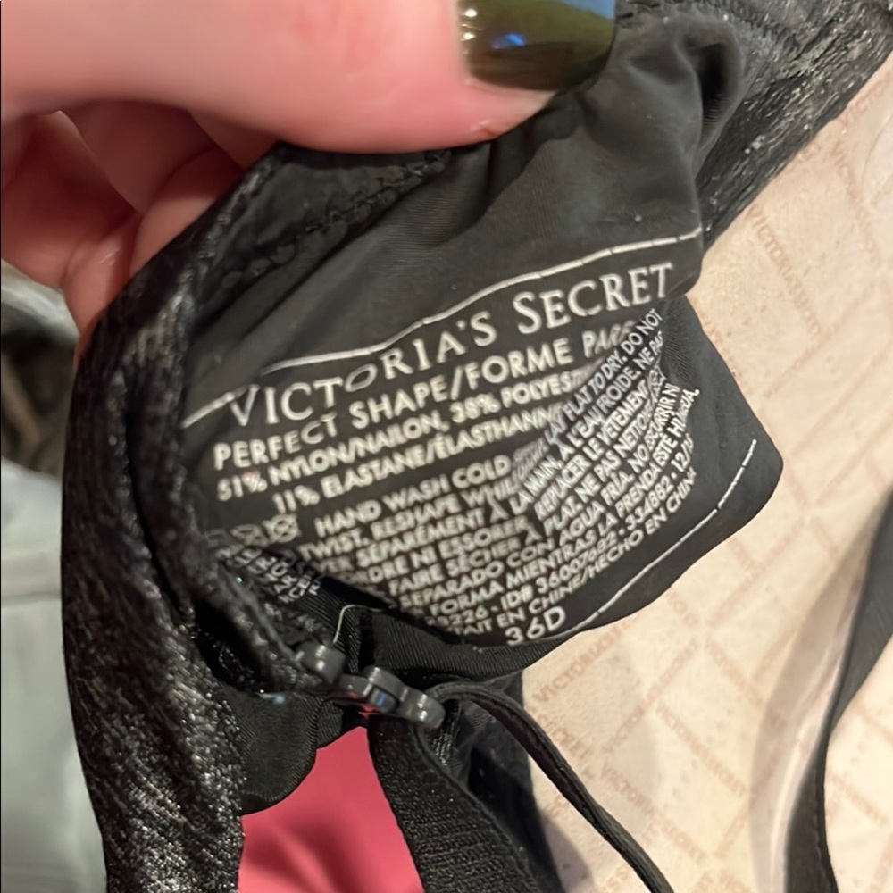 PINK and Victoria's Secret bras - Picture 9 of 9